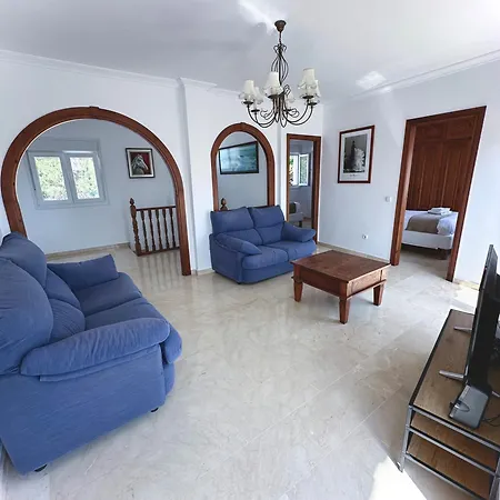 House Next To Sotogrande Port And Marina *